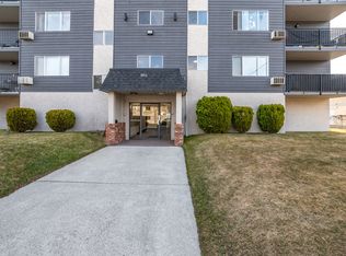 864 Fairview Rd #203, Penticton, BC V2A 5Y8