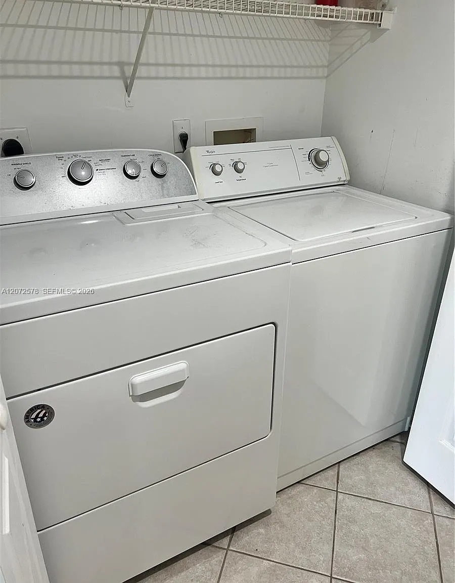 Village East Condo — Photo 4