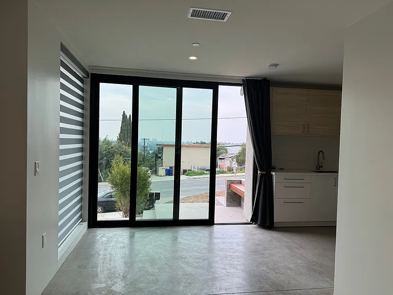 3376 C St — Photo 11