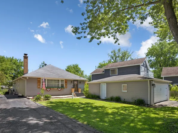 26278 W Blackhawk Ave, Ingleside, IL 60041