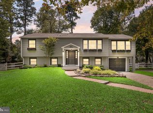 187 S Lakeside Dr E, Medford, NJ 08055