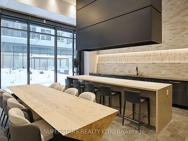 2450 Old Bronte Rd #421 — Photo 19