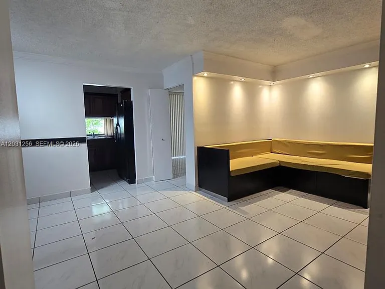 16909 N Bay Rd #321 — Photo 15