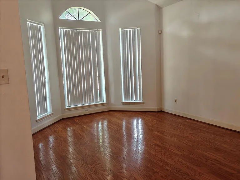 3446 Mimosa Way — Photo 3