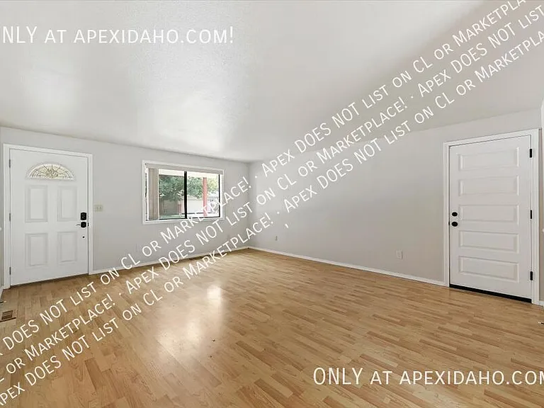 3851 S North Church Pl — Photo 6