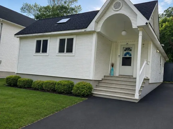 28 Hamilton Avenue, Sloatsburg, NY 10974
