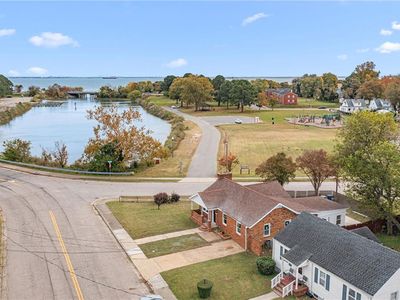 1416 Hampton Dr, Newport News, VA, 23607