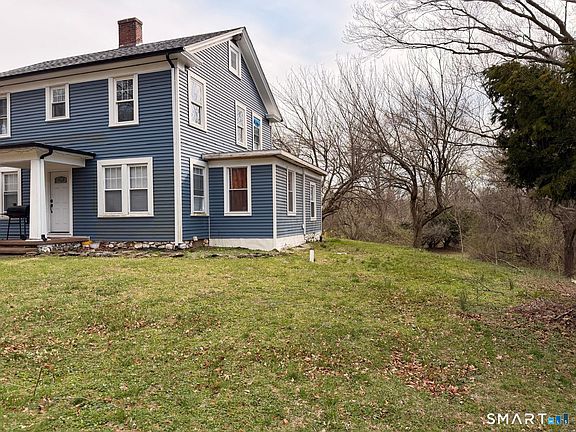 2nd image of 100 Wintergreen Avenue