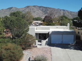 2428 Hiawatha Dr NE, Albuquerque, NM 87112