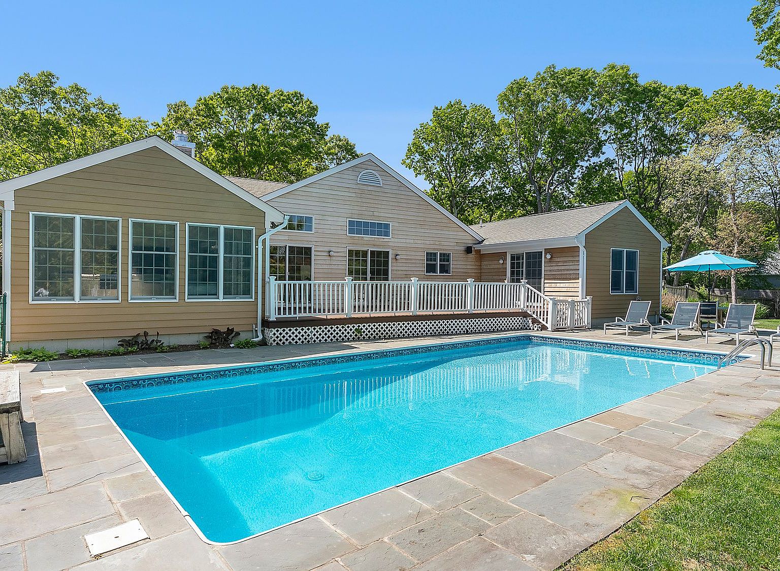 4 Bridle Path, Westhampton Beach, NY 11978 MLS 374426 Zillow