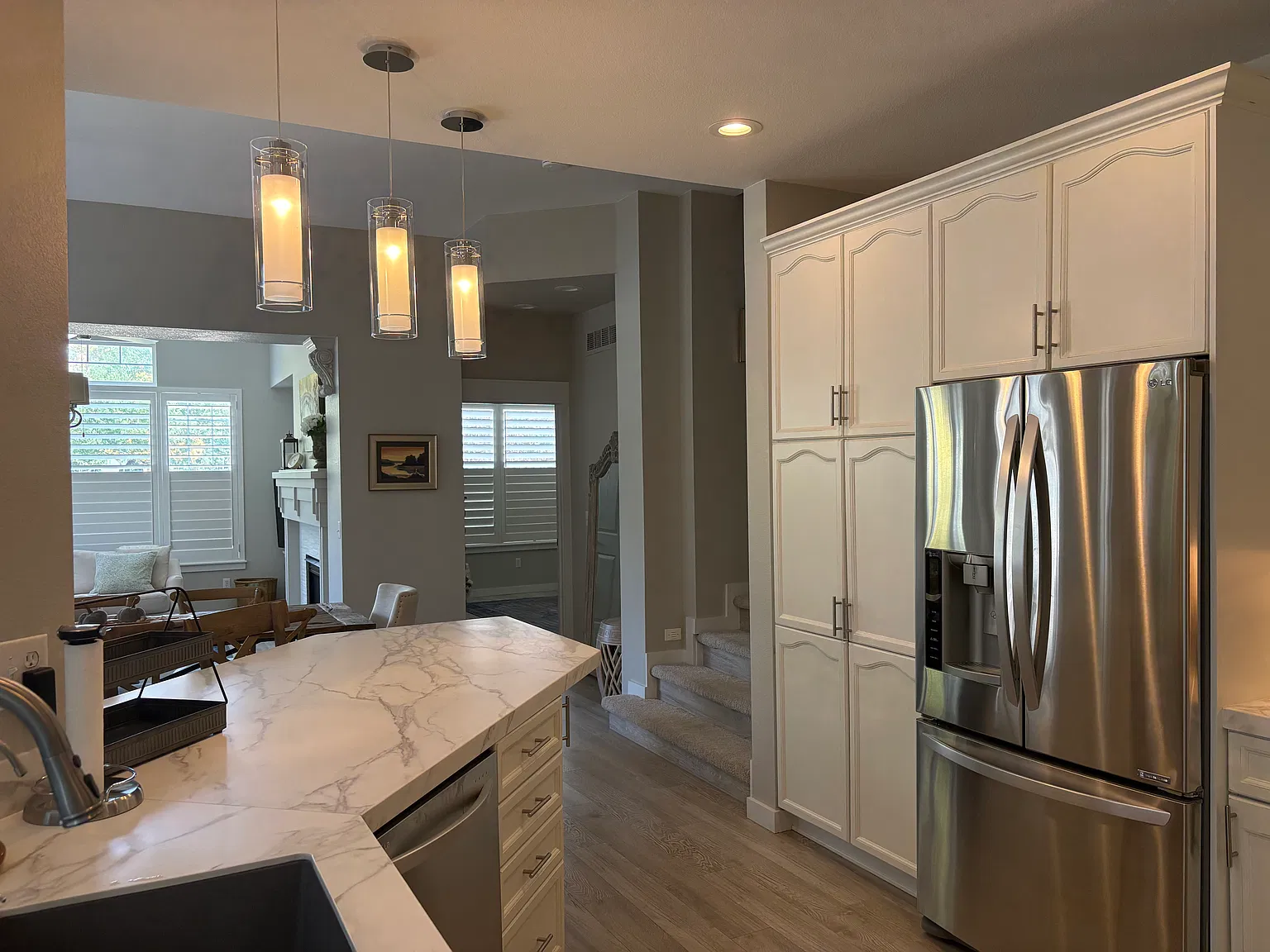 2550 Winding River Dr — Photo 2