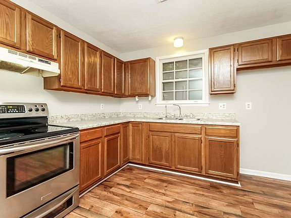 2nd image of 107 Katy Ct
