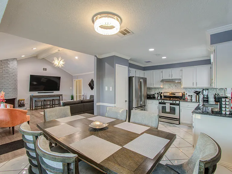 10606 Kirkwren Dr — Photo 11
