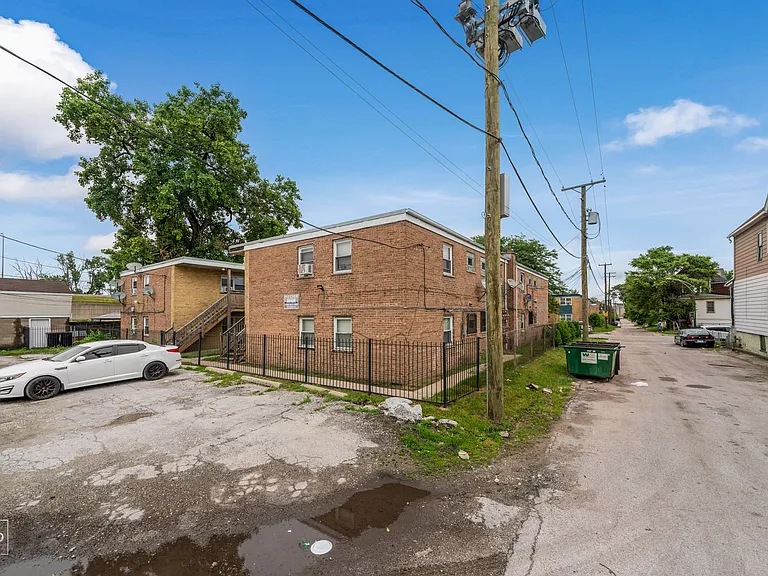6618 S Wabash Ave — Photo 10