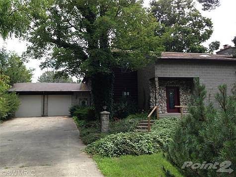 1st image of 15595 76th St