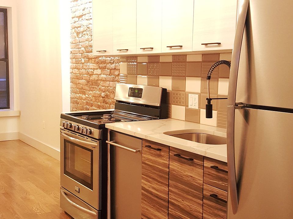 1st image of 273 Halsey St #01R0