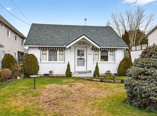 18753 60th Ave, Surrey, BC V3S 8K8