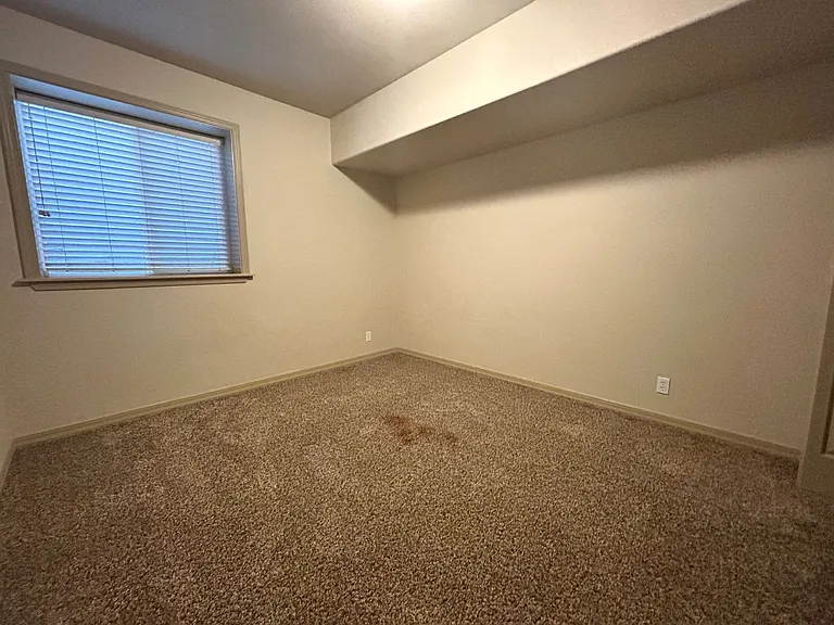 10485 N Bridle Way — Photo 22