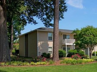 3537 Towne Point Rd #D2, Chesapeake, VA 23321