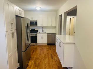 261 Rockaway Pkwy APT 2, Valley Stream, NY 11580