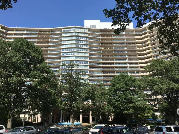 2401 Pennsylvania Ave APT 6A6, Philadelphia, PA 19130