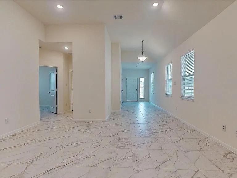 10434 Astor Point Trl — Photo 12