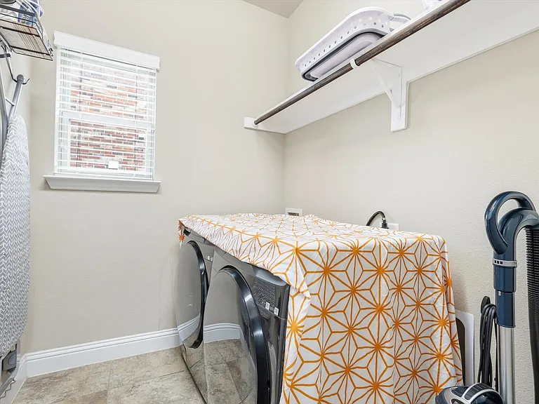 1370 Pelican Dr — Photo 42
