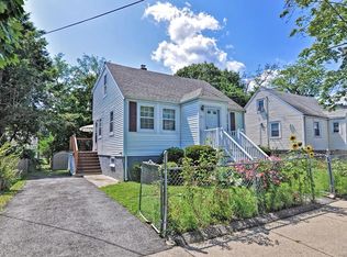 55 Lewiston St, Hyde Park, MA 02136