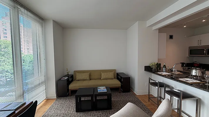 Living room, photo 4