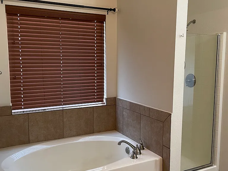 213 Midnight Dr — Photo 16