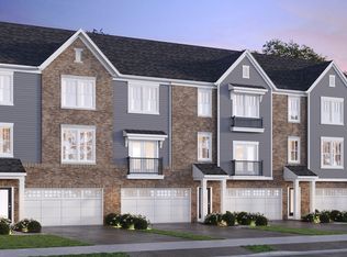 232 Warren Ln #11546, Schaumburg, IL 60193