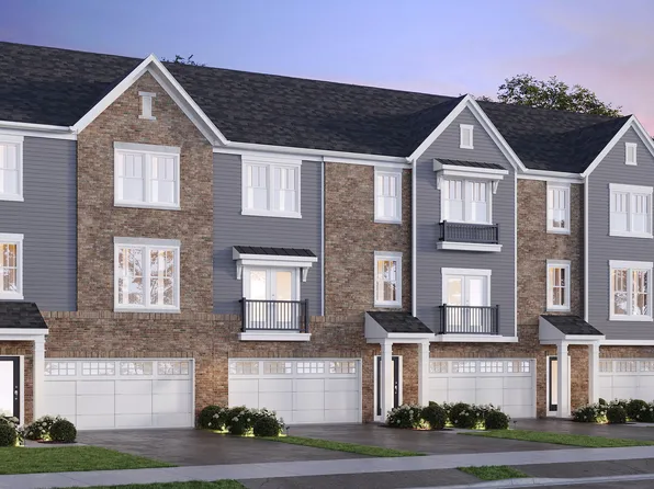 251 Mary Dr #14663, Schaumburg, IL 60193