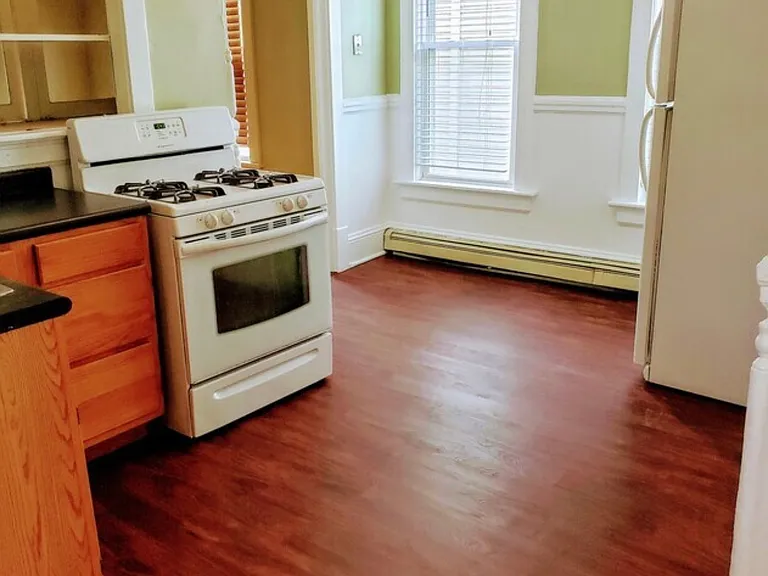 2957 N Farwell Ave #2957 — Photo 3