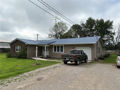 1604 W Jourdan St, Newton, IL, 62448
