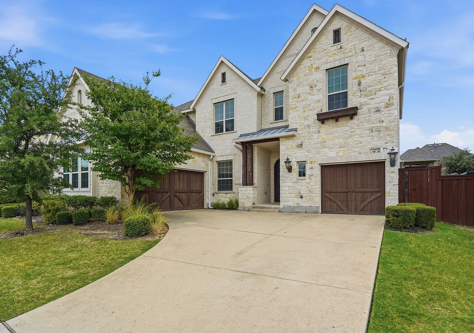 Fantastic in Frisco — Photo 1