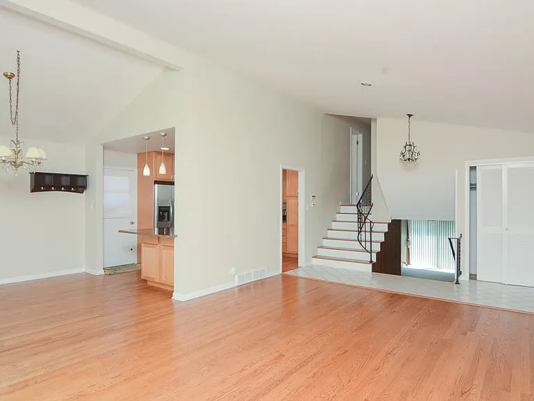 8117 Central Ave #HFS — Photo 7