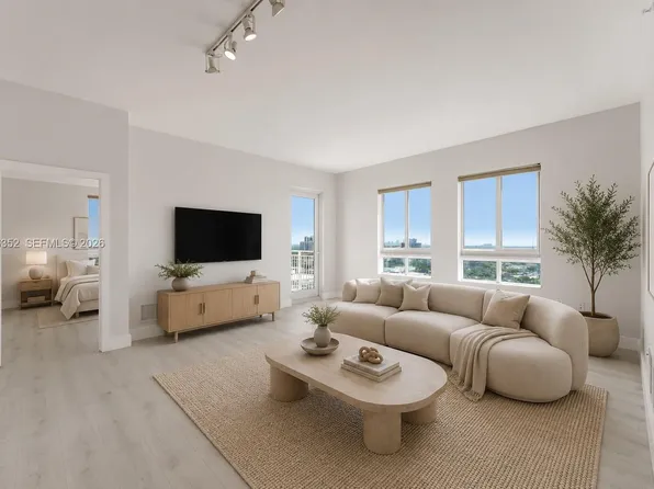 7350 SW 89th St APT 2202S, Miami, FL 33156
