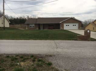 328 Columbus Rd, Hannibal, MO 63401