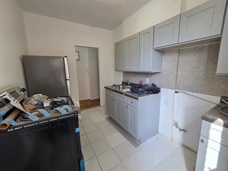 1633 Sterling Pl #3F — Photo 12