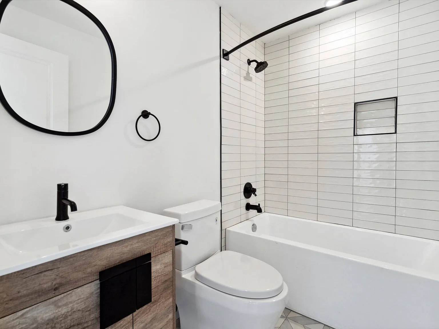 1338 N 15th ST Unit B3 — Photo 3