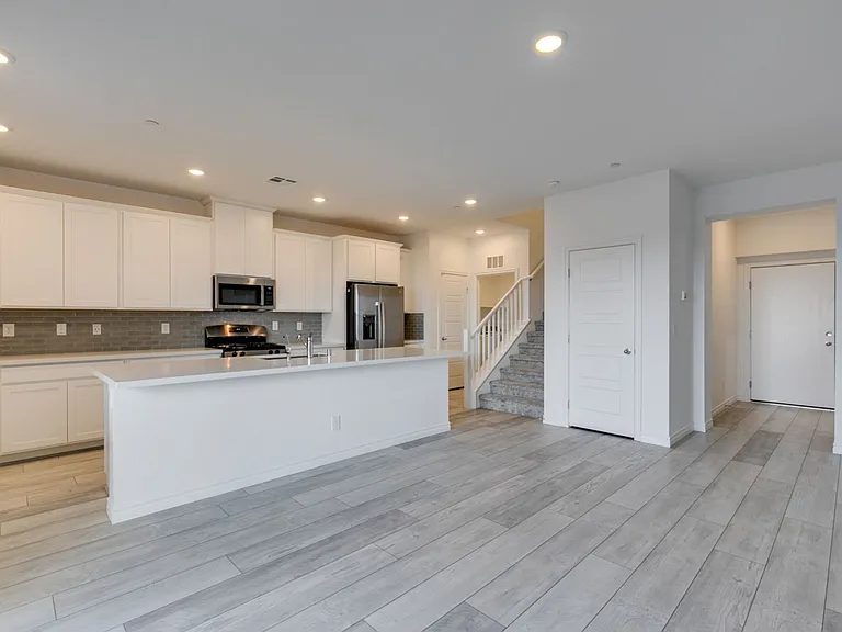 600 N Carriage Hill Dr #1140 — Photo 18