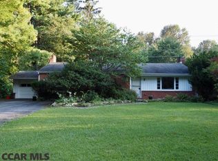 550 W Main St, Boalsburg, PA 16827