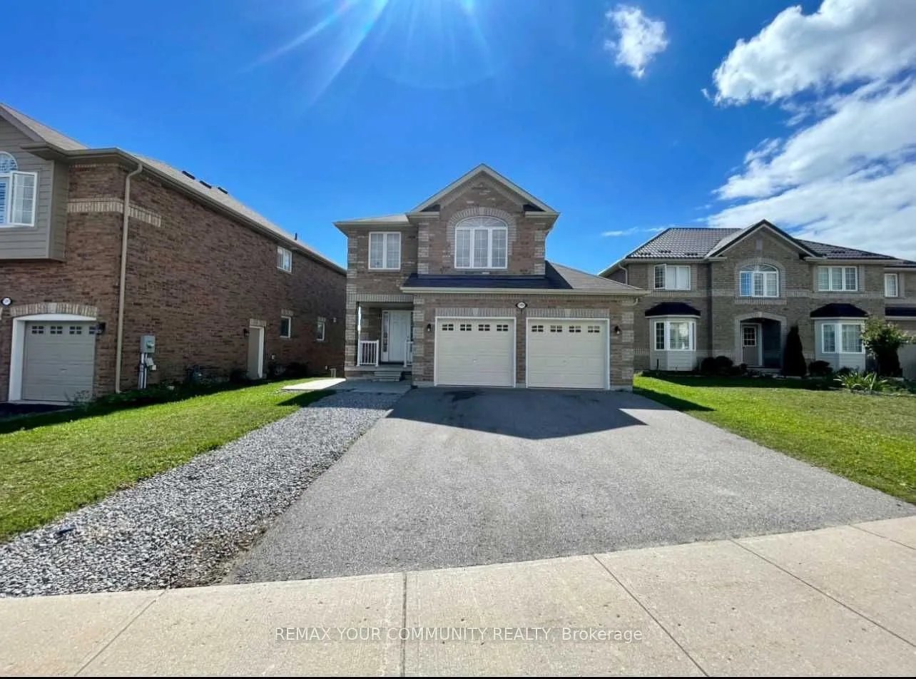 3 bed, $2,450 — Photo 2