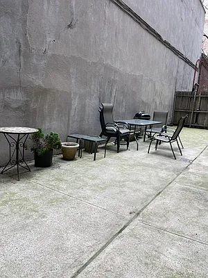 Rented by Manhattan Flats | media 6