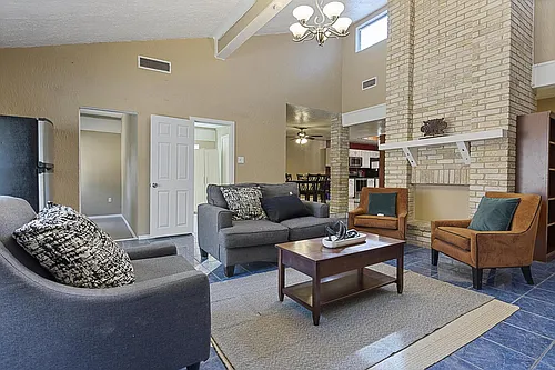 1011 Bay Horse Dr Photo 1
