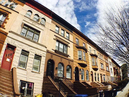 Rented by Lang Realty LLC | media 18