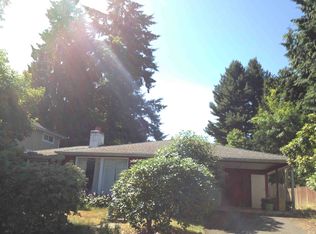 3241 NE 89th St, Seattle, WA 98115