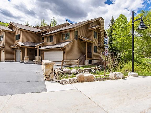 2nd image of 690 Deer Valley Dr Unit 11