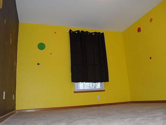 4th image of 820 Wood Sorrel Ln