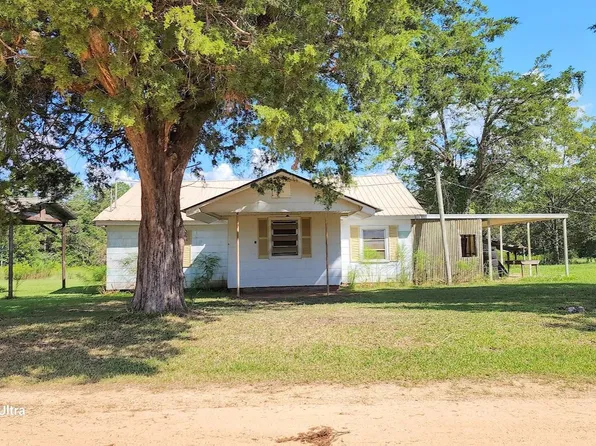 33668 Caraway Rd, Red Level, AL 36474